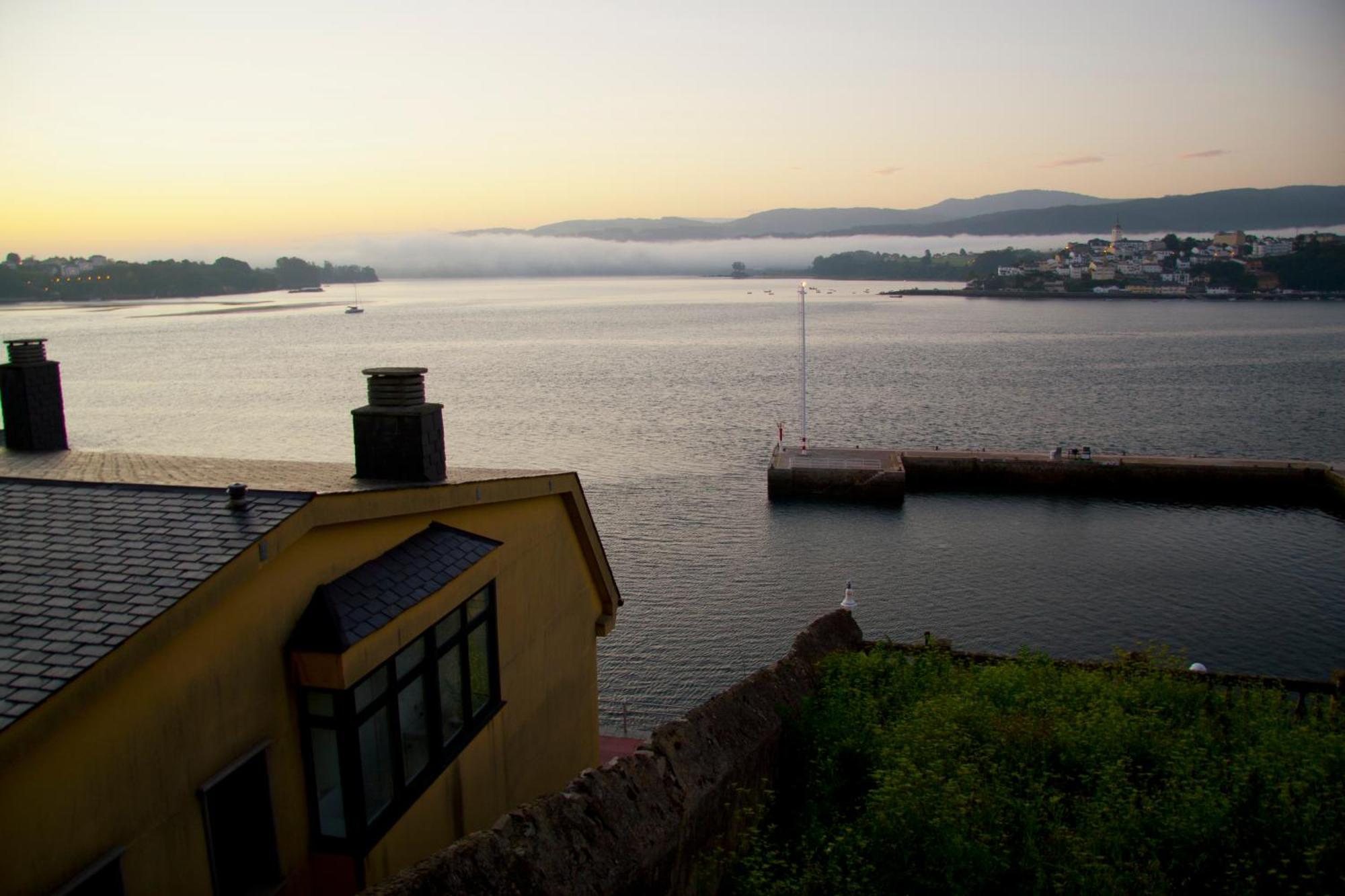 Mirador Ria De Ribadeo公寓 外观 照片